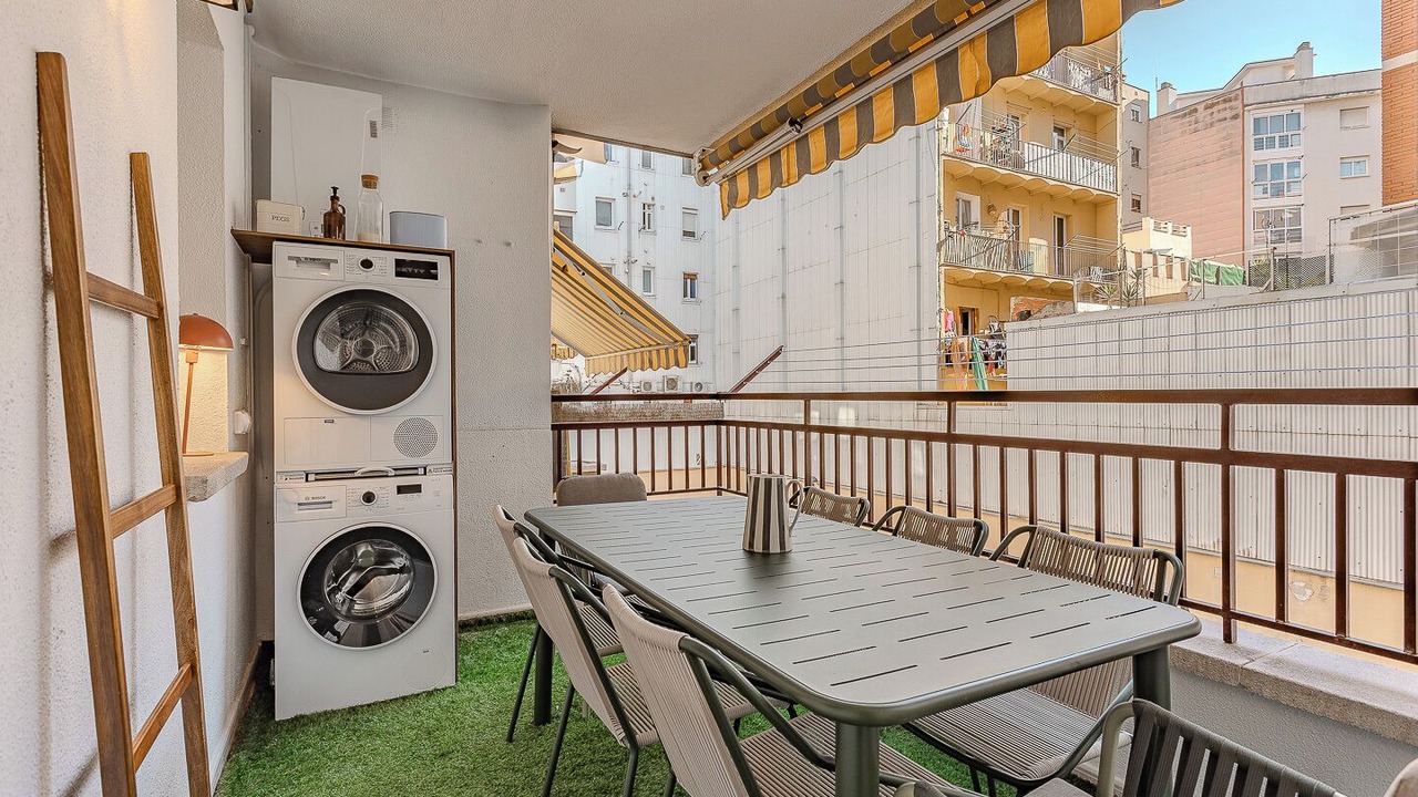 Photo of Outdoor in El Poble-sec