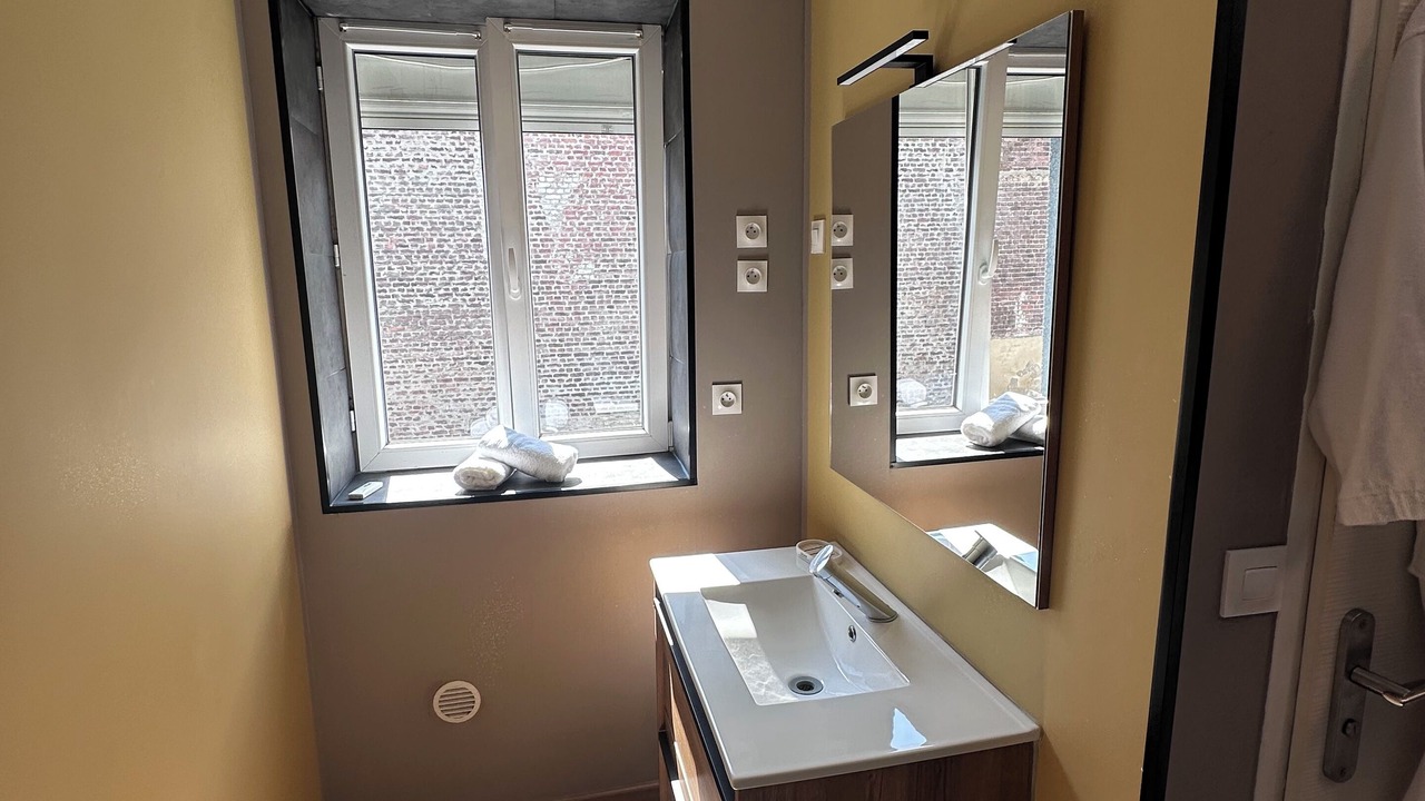 Photo of Bathroom in Denain