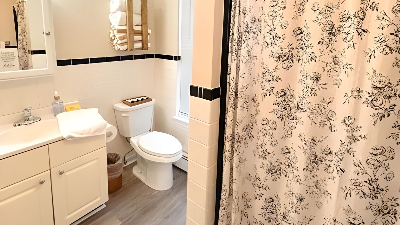 Photo of Bathroom in Old Orchard Beach