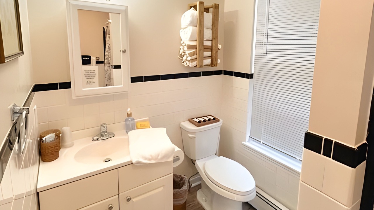 Photo of Bathroom in Old Orchard Beach