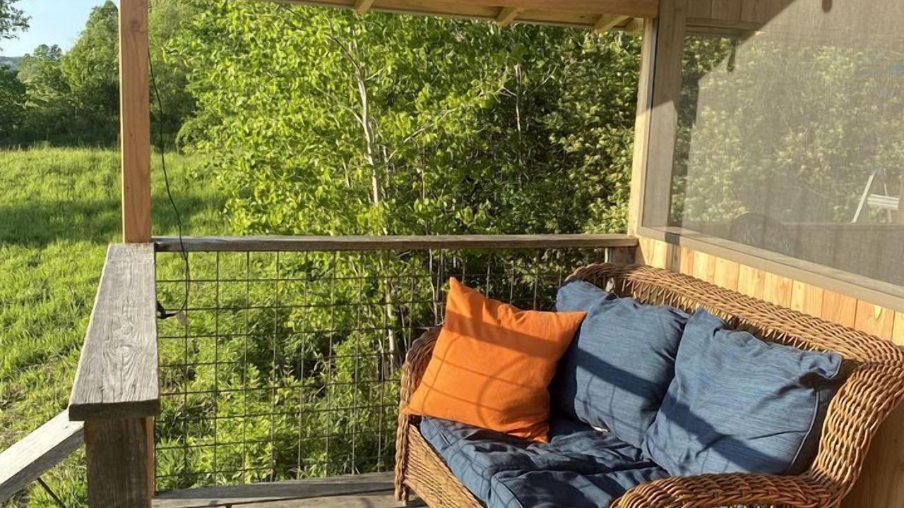 Photo of Outdoor in Caroline
