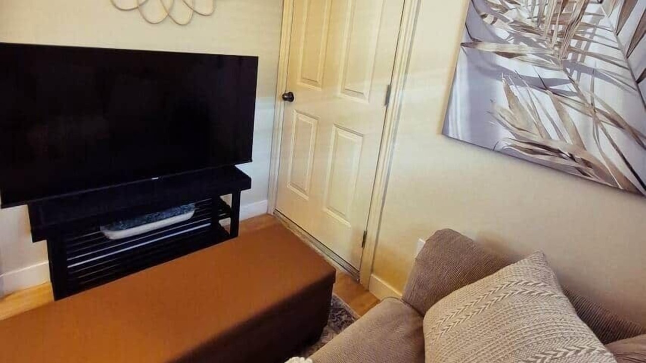 Photo of Livingroom in Leamington