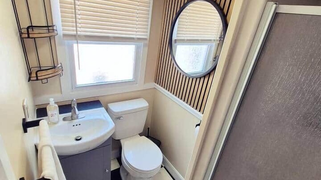 Photo of Bathroom in Leamington
