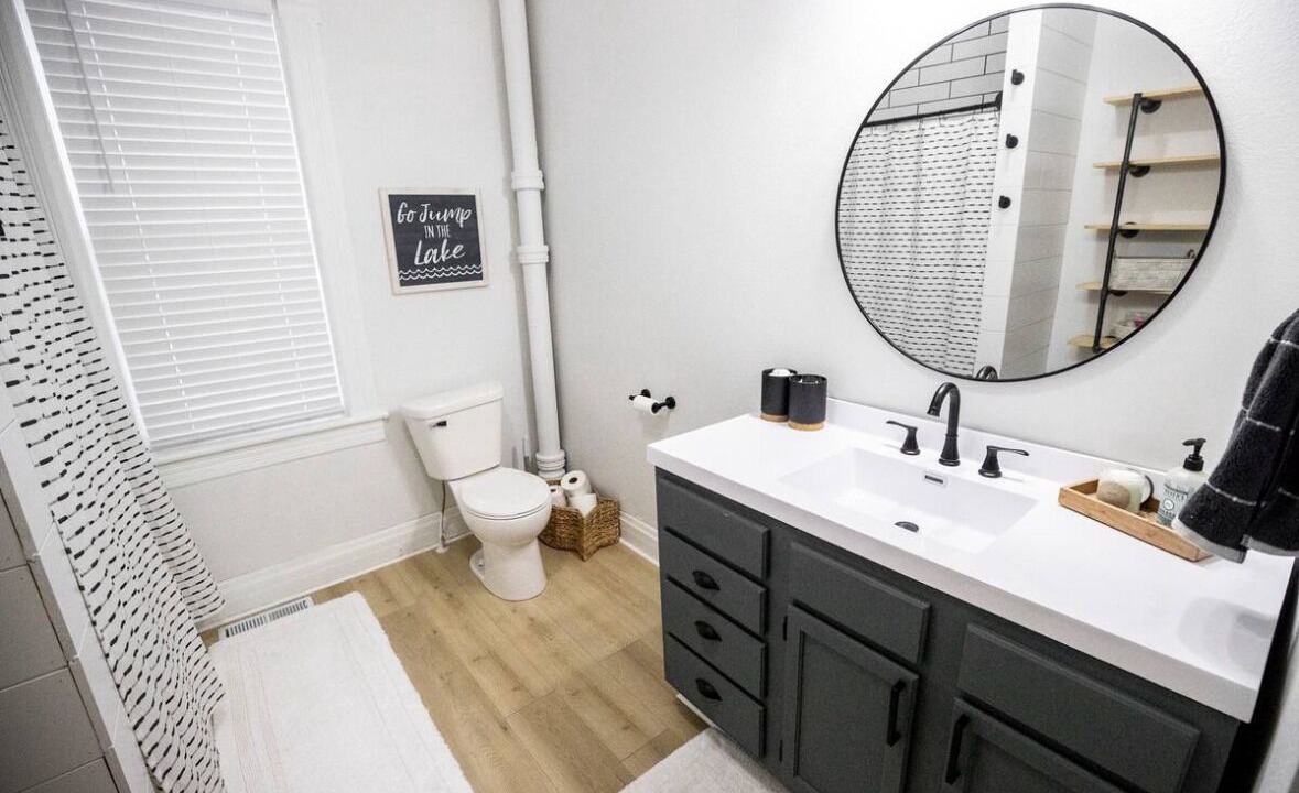 Photo of Bathroom in Fort Riley