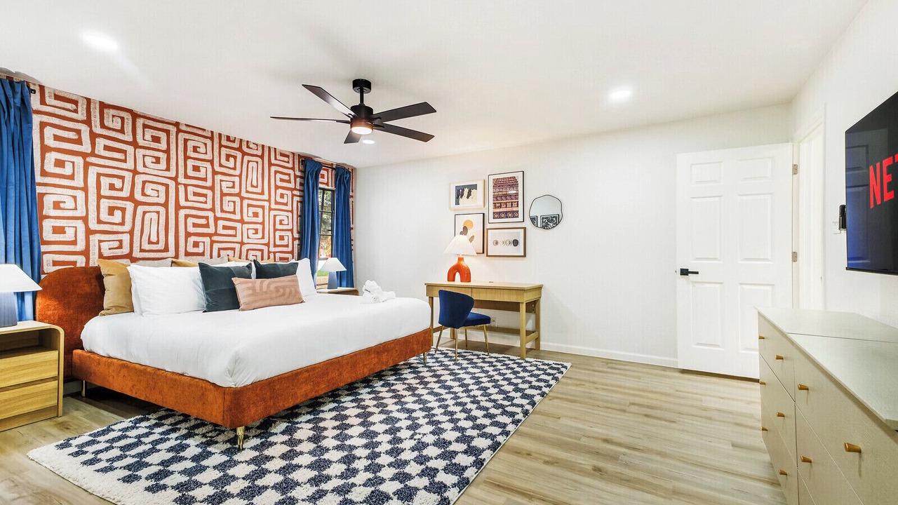 Photo of Bedroom in North Central Thousand Oaks
