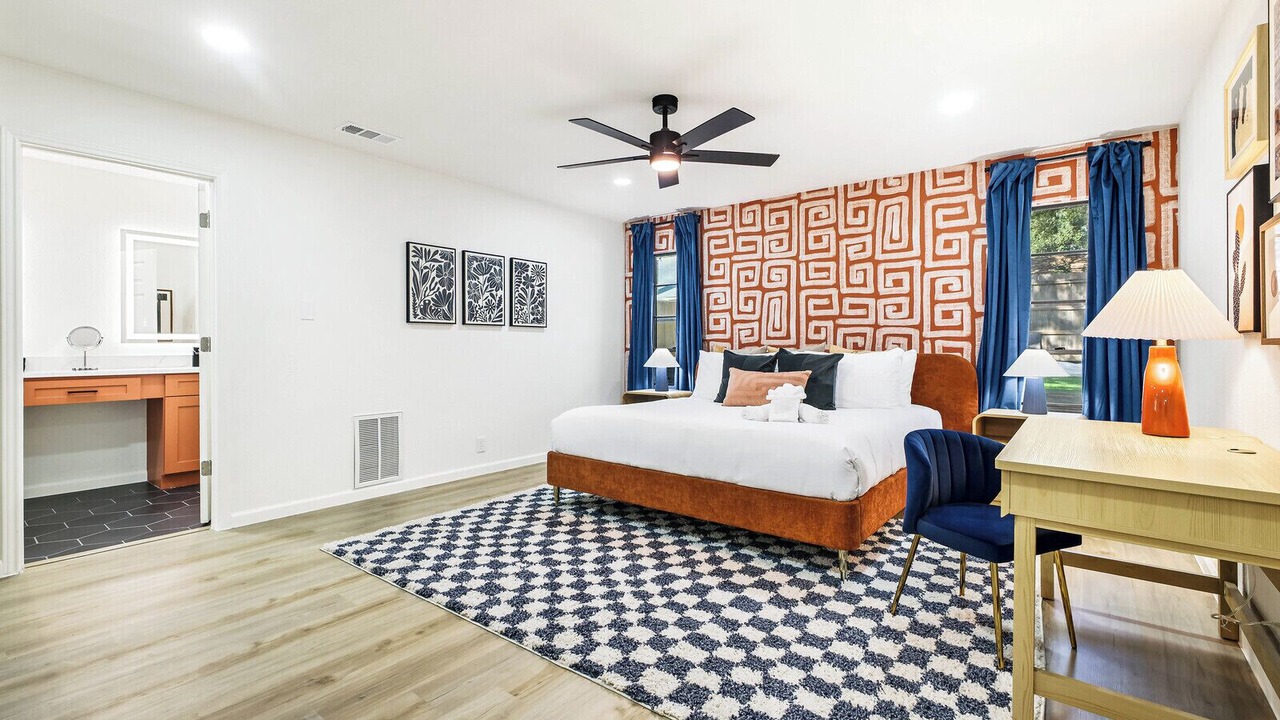 Photo of Bedroom in North Central Thousand Oaks