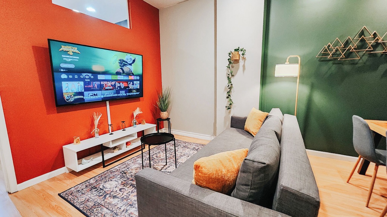 Photo of Livingroom in Chinatown