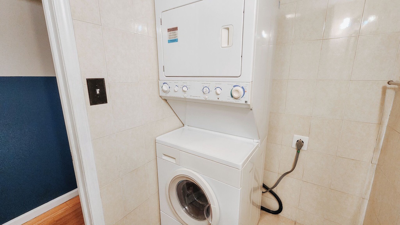 Photo of Bathroom in Chinatown