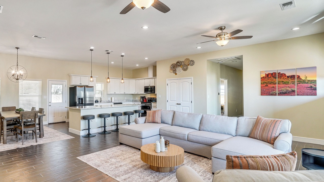Photo of Livingroom in Midland