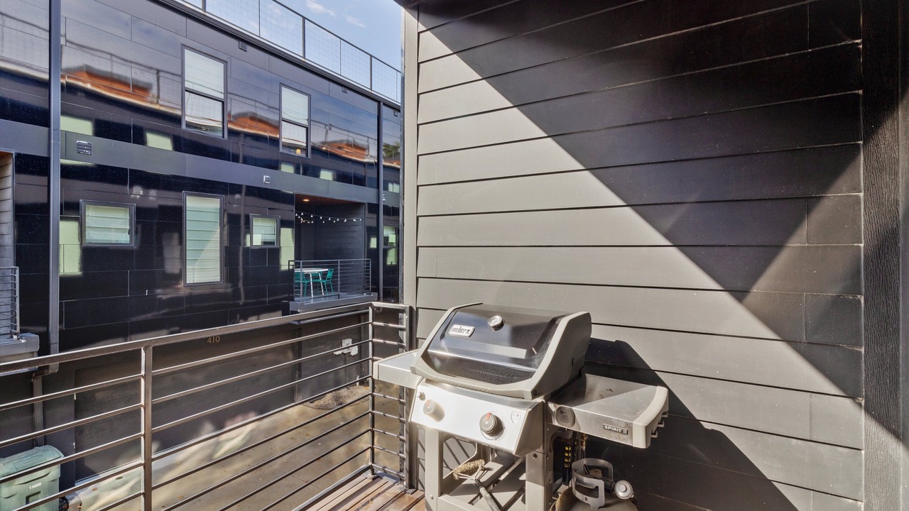 Photo of Patio Balcony in Downtown Memphis