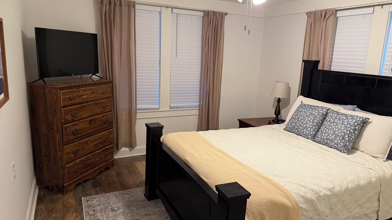 Photo of Bedroom in Gonzales