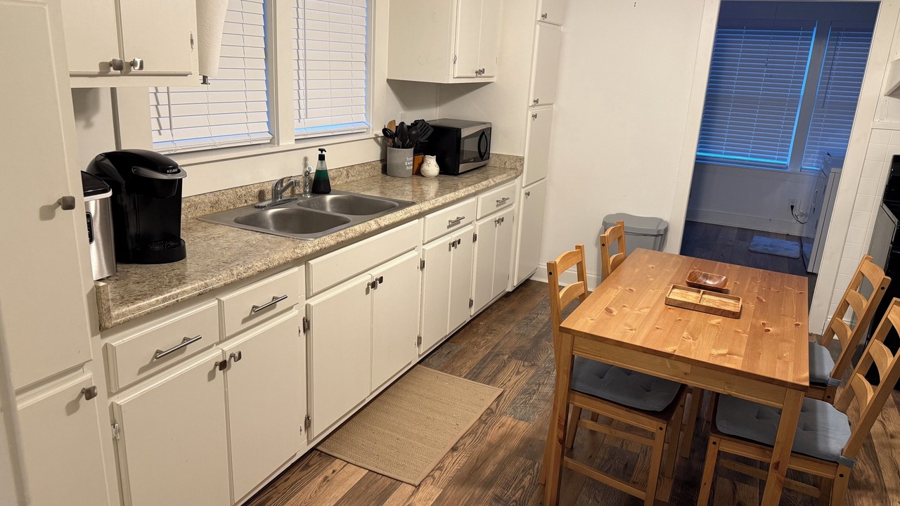 Photo of Kitchen in Gonzales