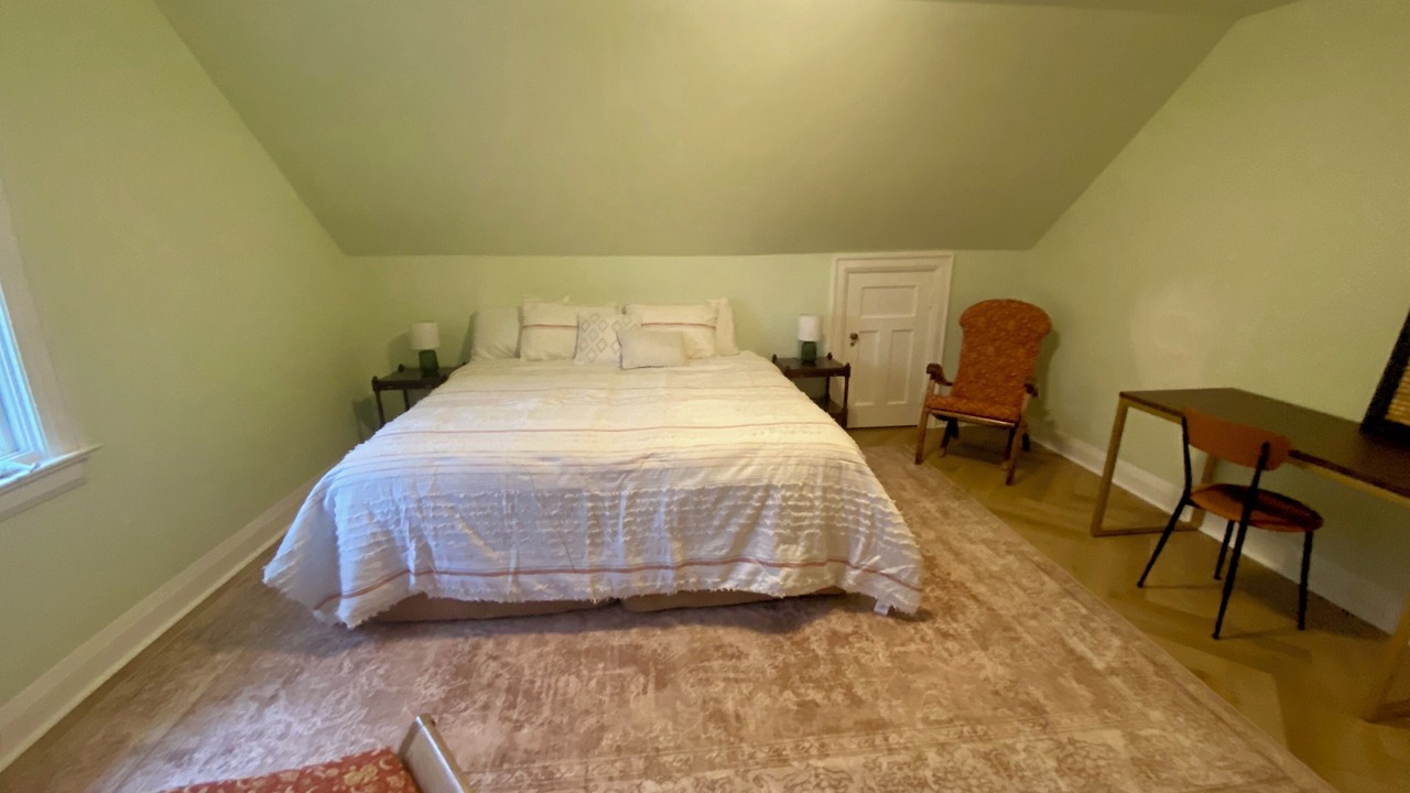 Photo of Bedroom in The Beaches