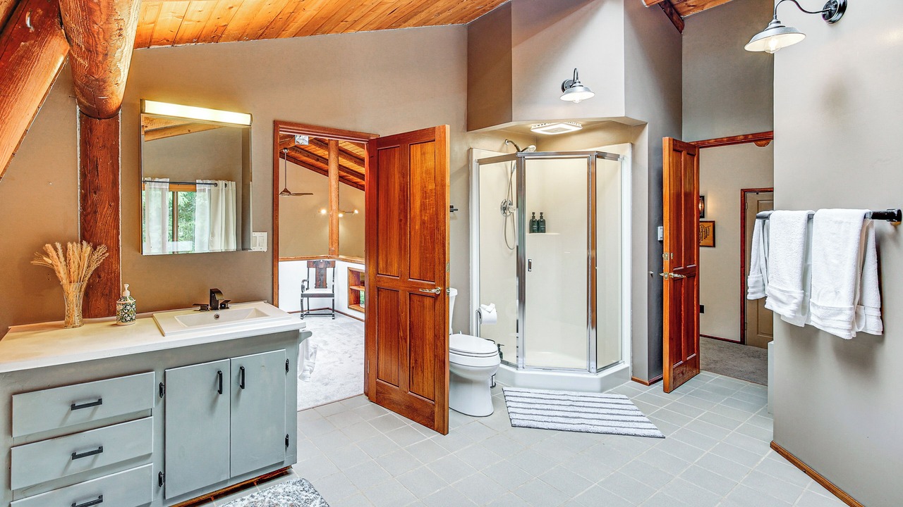 Photo of Bathroom in Duvall