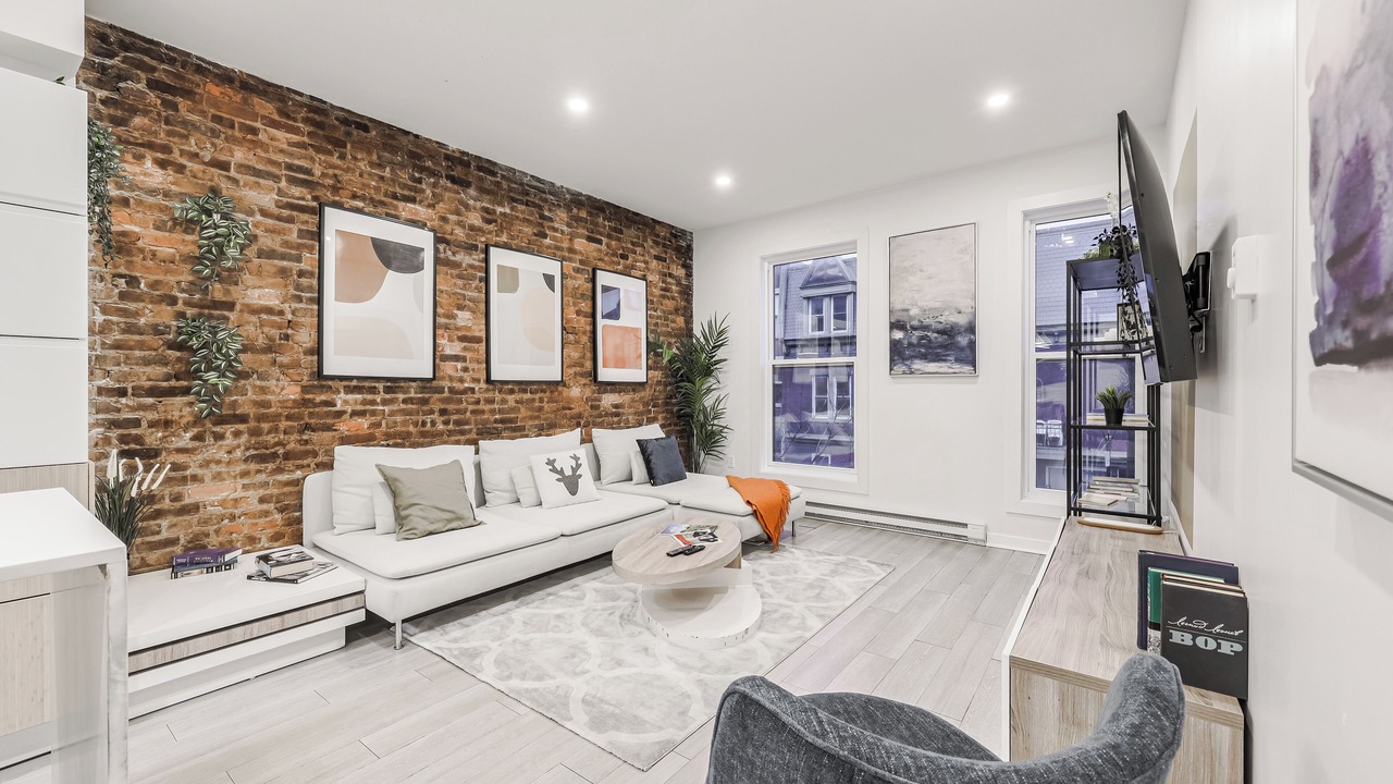 Photo of Livingroom in Hochelaga