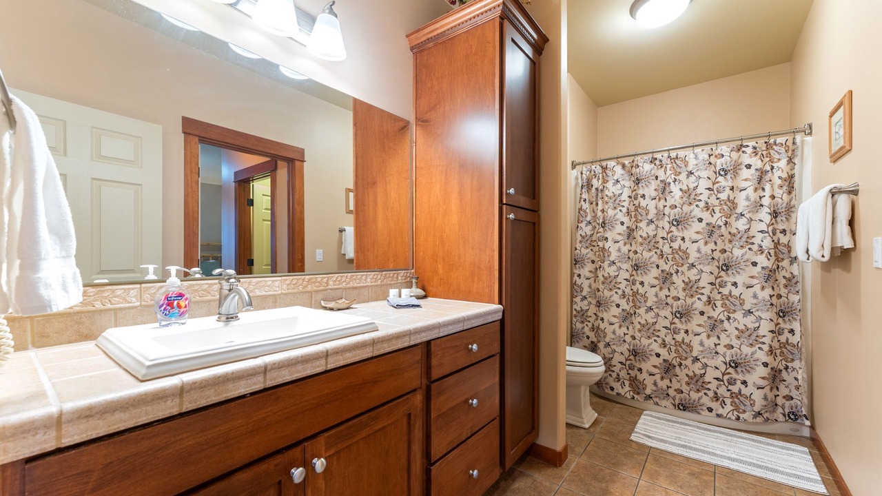 Photo of Bathroom in Orondo