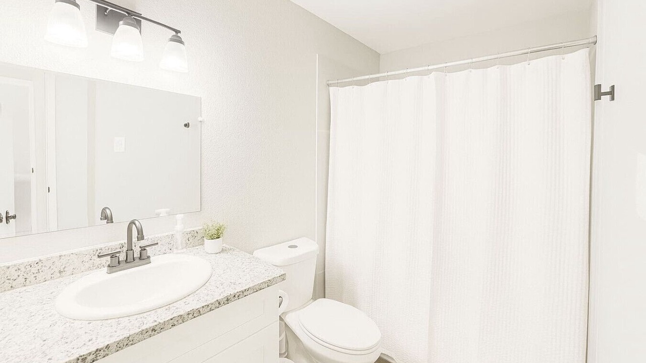 Photo of Bathroom in Garden Oaks
