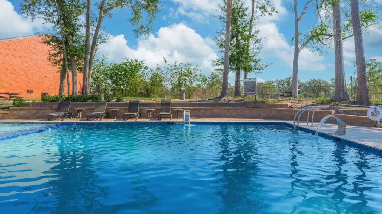 Photo of Outdoor in Garden Oaks