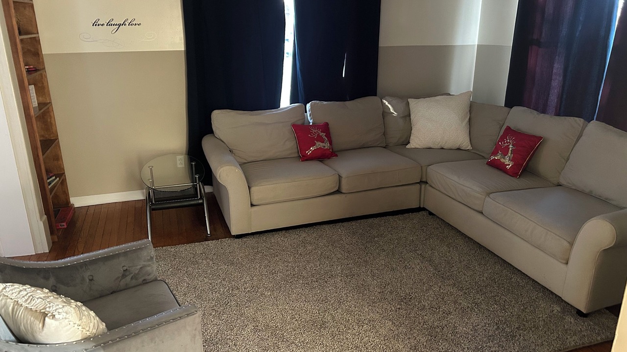 Photo of Livingroom in Cape Girardeau