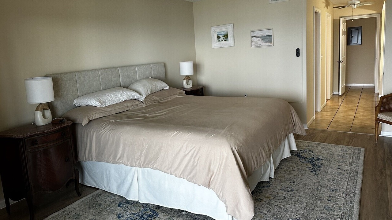 Photo of Bedroom in Cocoa Isles