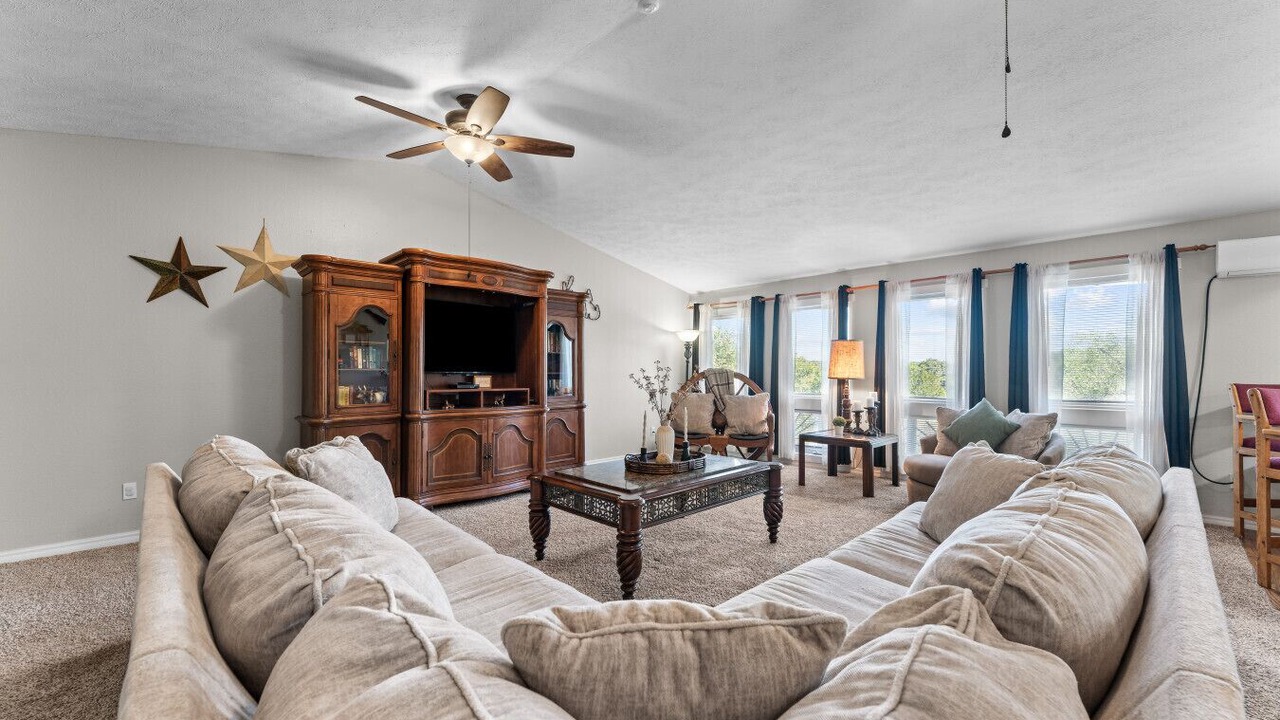 Photo of Bedroom in Emerald Beach