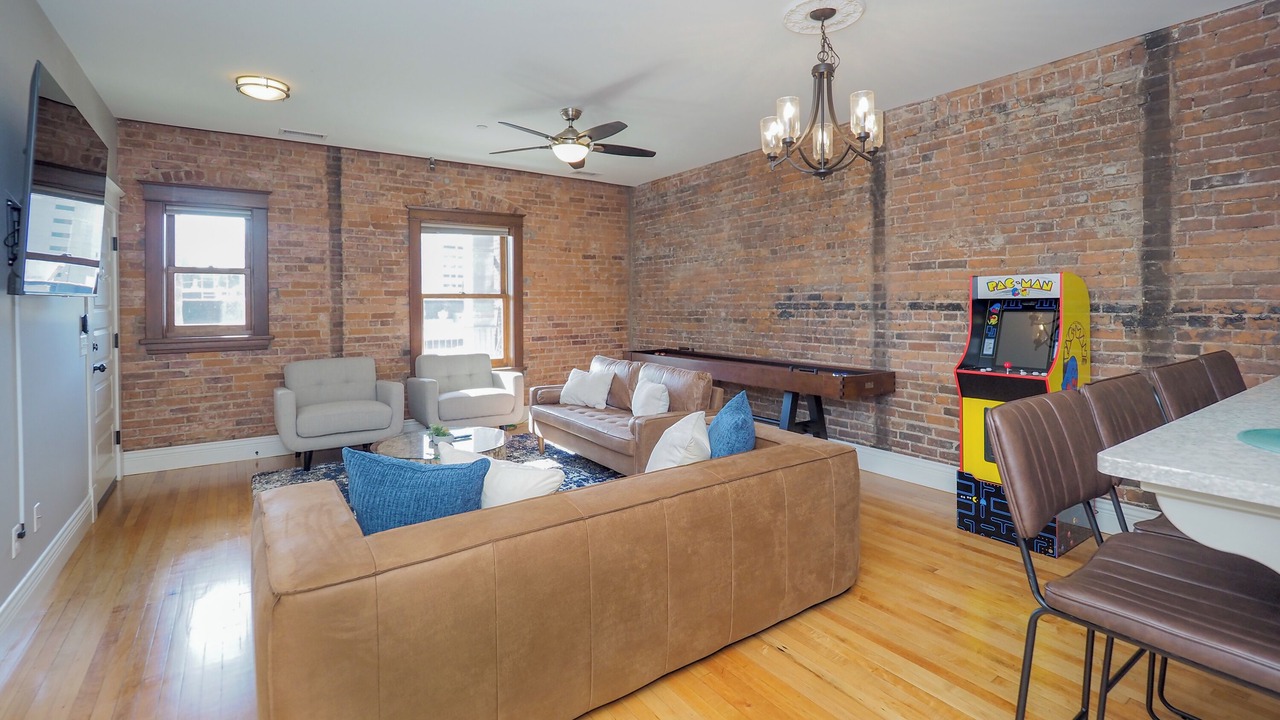 Photo of Livingroom in Central Business District