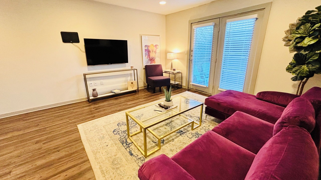 Photo of Livingroom in Oak Lawn