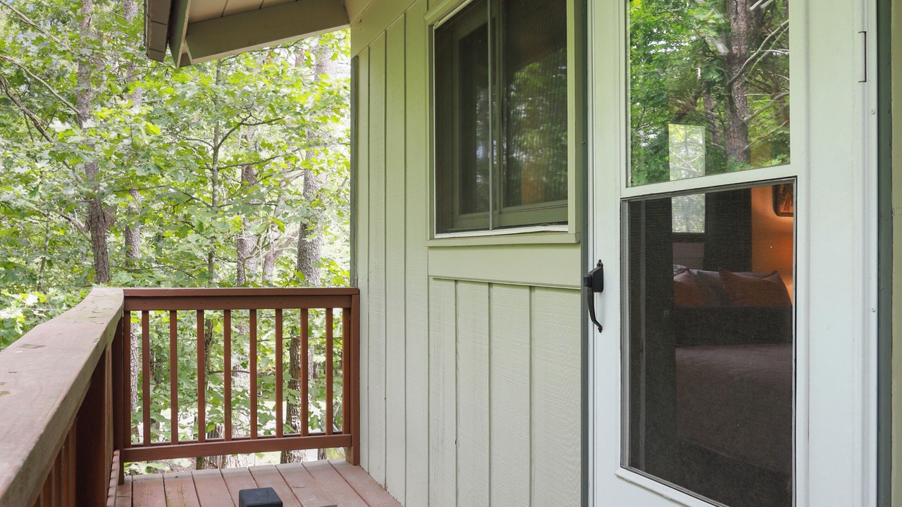 Photo of Patio Balcony in Basye