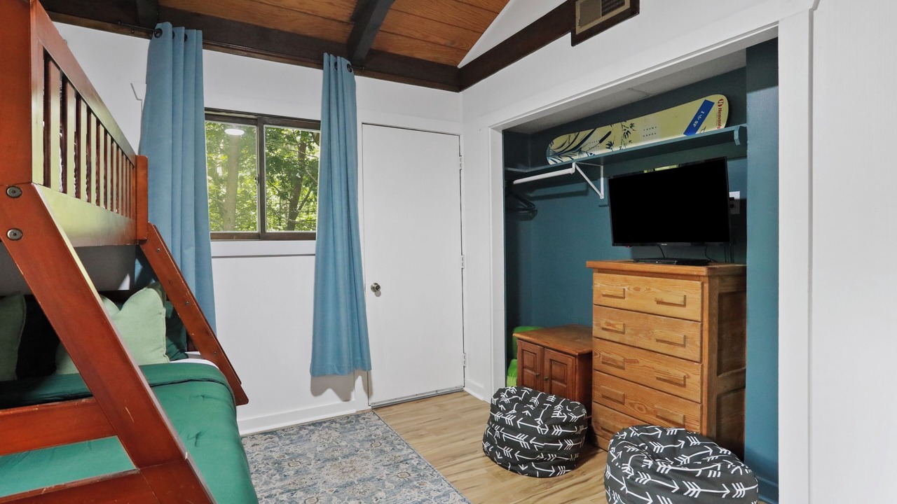 Photo of Livingroom in Basye