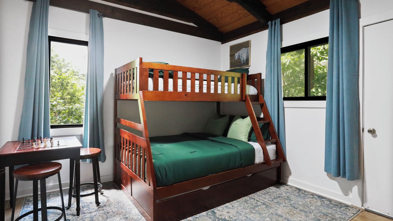 Photo of Bedroom in Basye