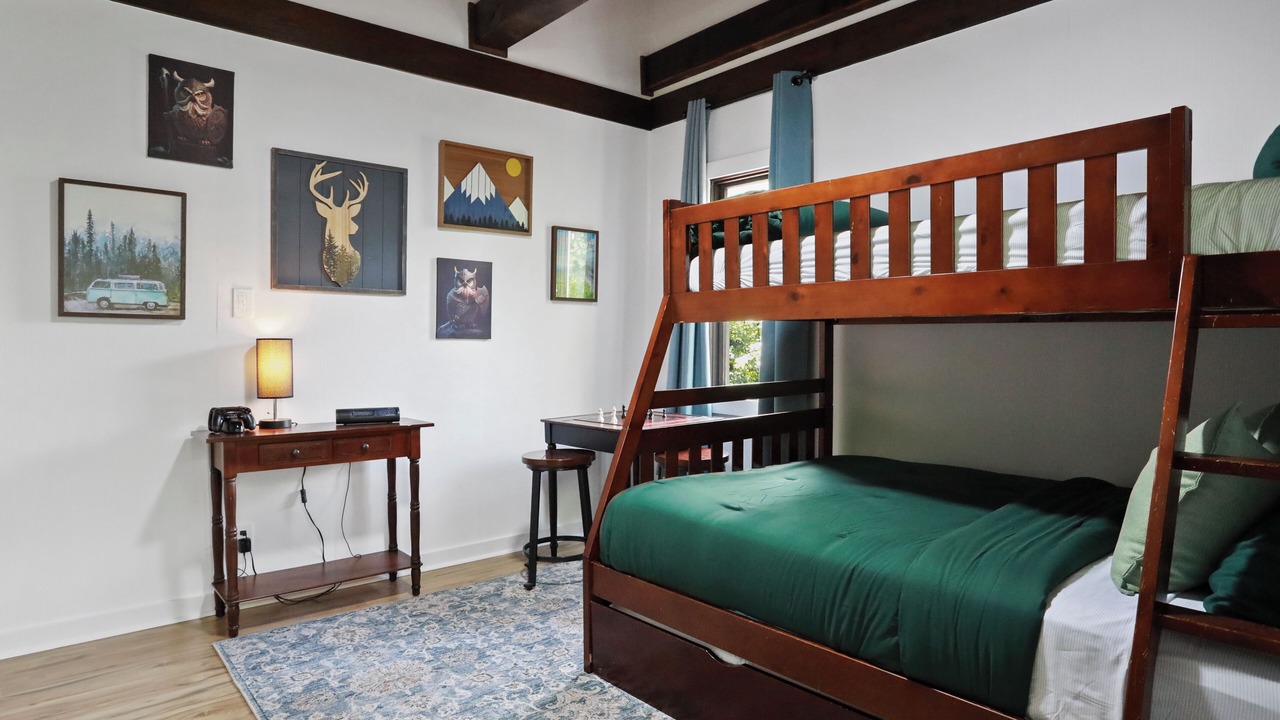 Photo of Bedroom in Basye