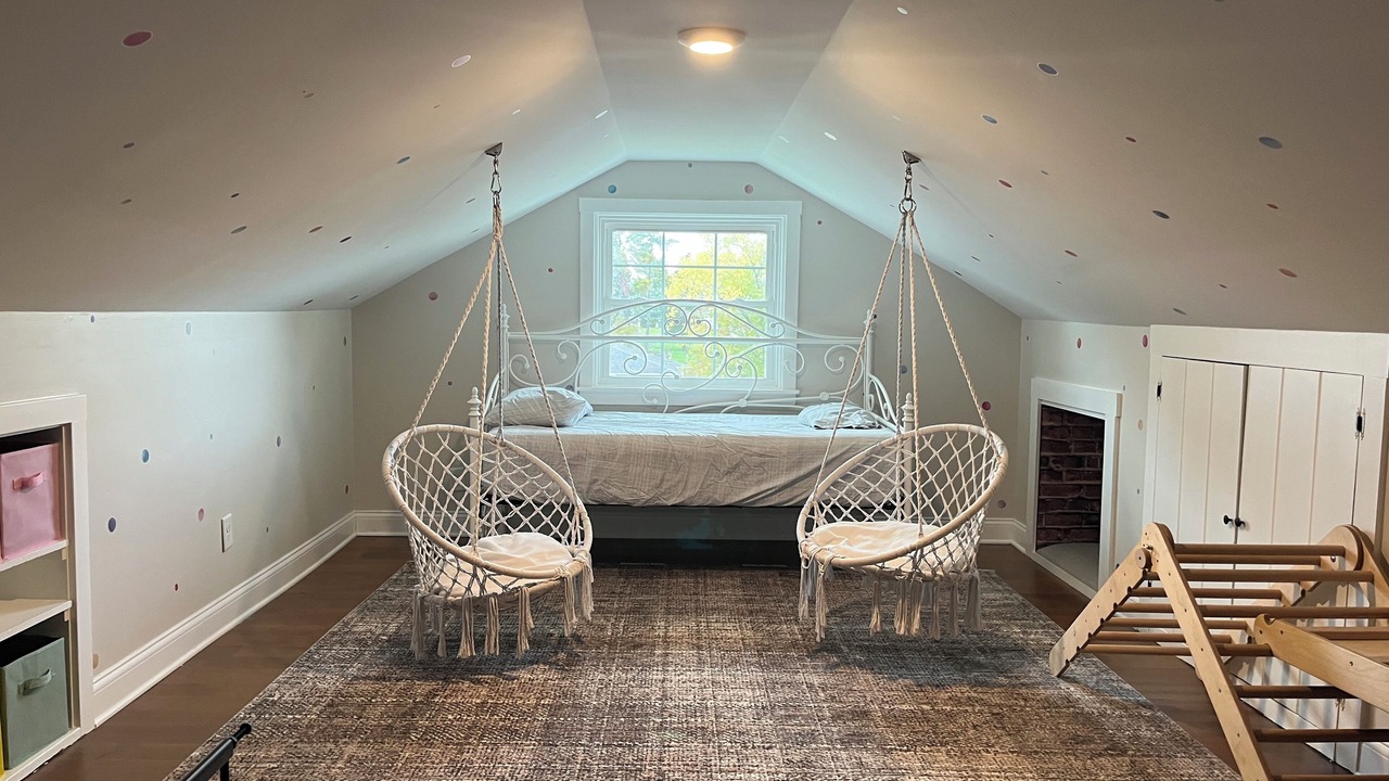 Photo of Bedroom in Barboursville