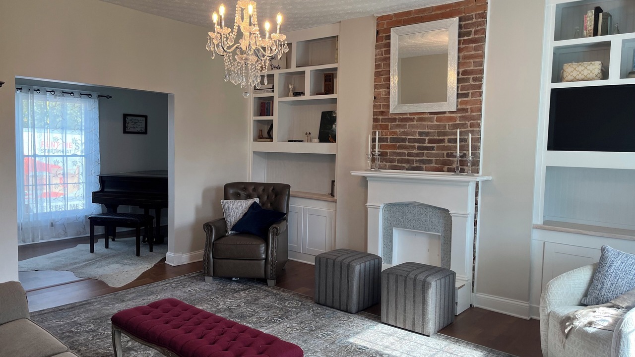 Photo of Livingroom in Barboursville