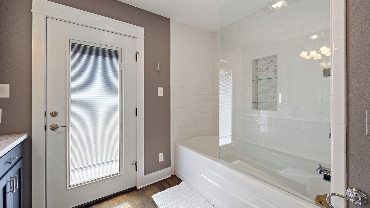 Photo of Bathroom in Nacogdoches