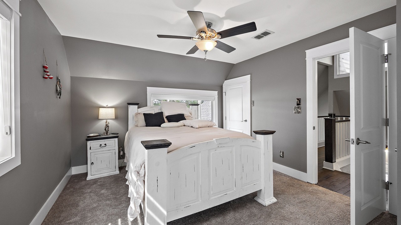 Photo of Bedroom in Nacogdoches