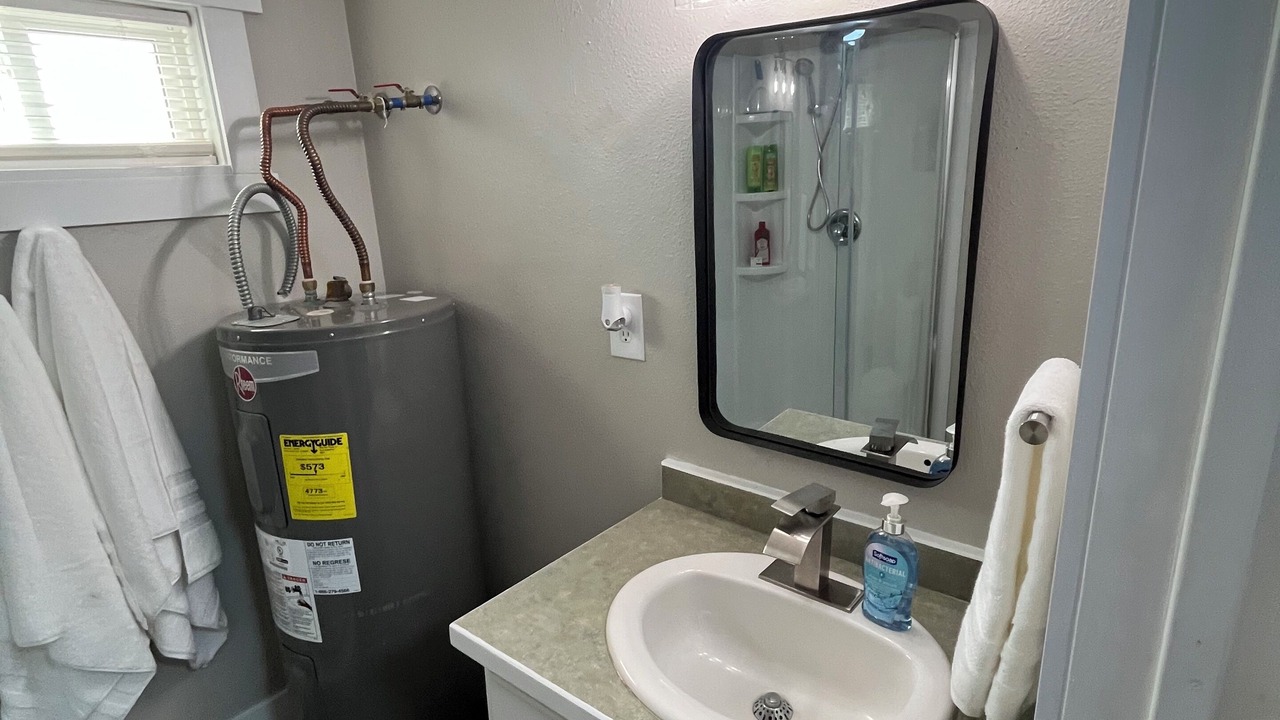 Photo of Bathroom in Salmon