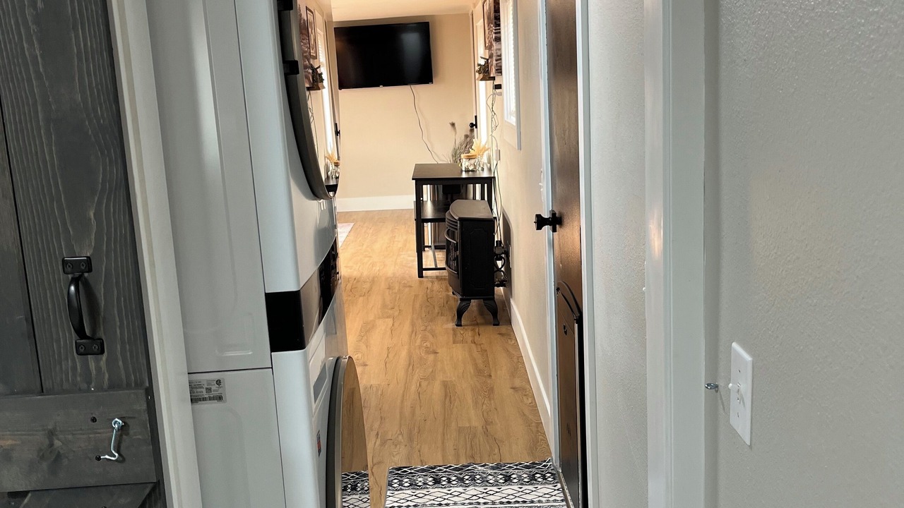 Photo of Others in Salmon