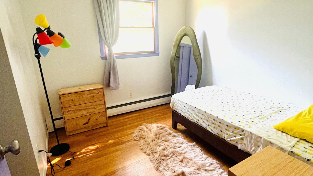 Photo of Bedroom in Fairview