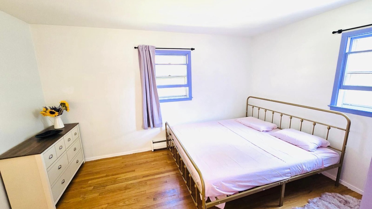 Photo of Bedroom in Fairview