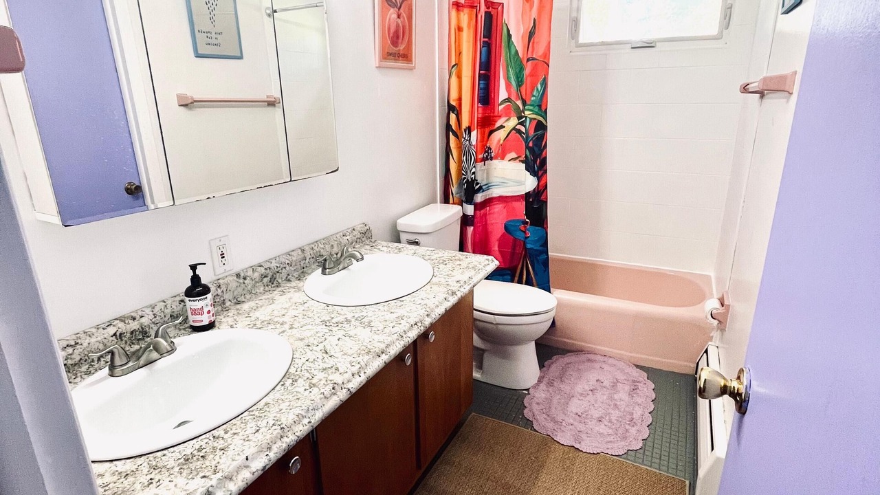 Photo of Bathroom in Fairview