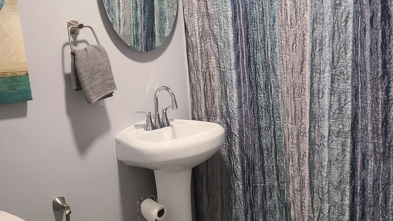 Photo of Bathroom in Martinsville