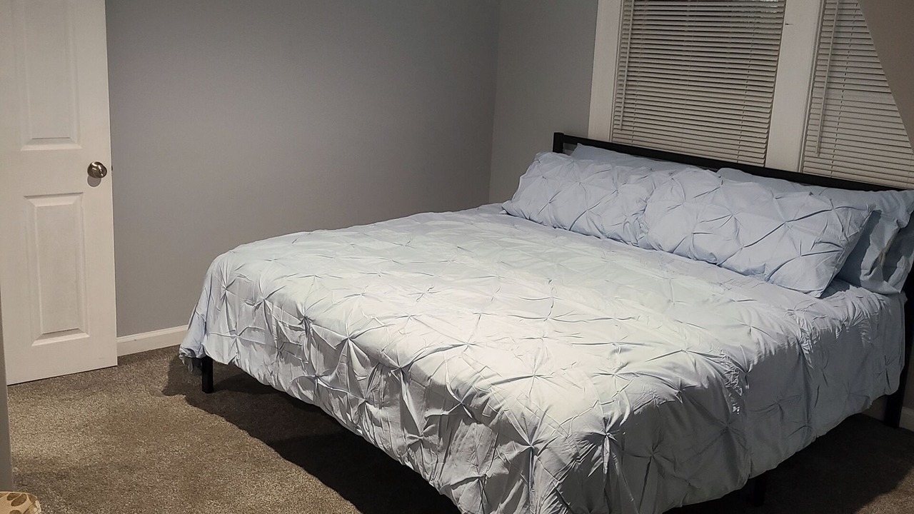 Photo of Bedroom in Martinsville