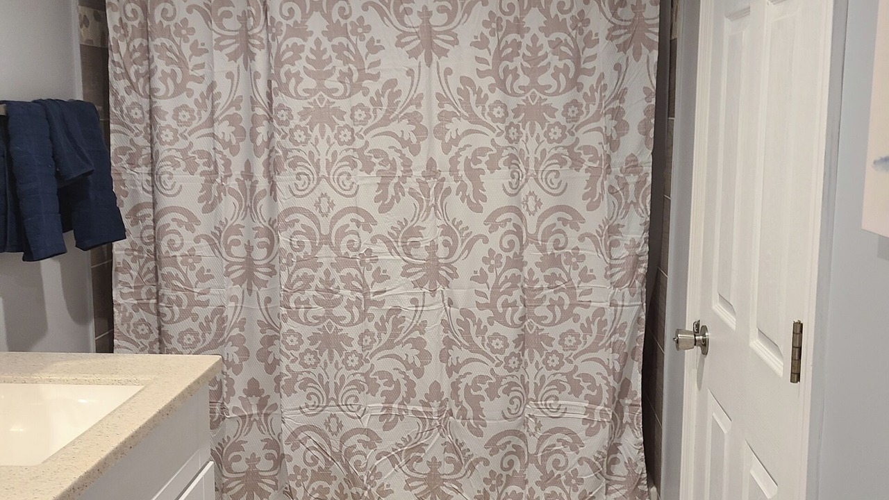 Photo of Bathroom in Martinsville