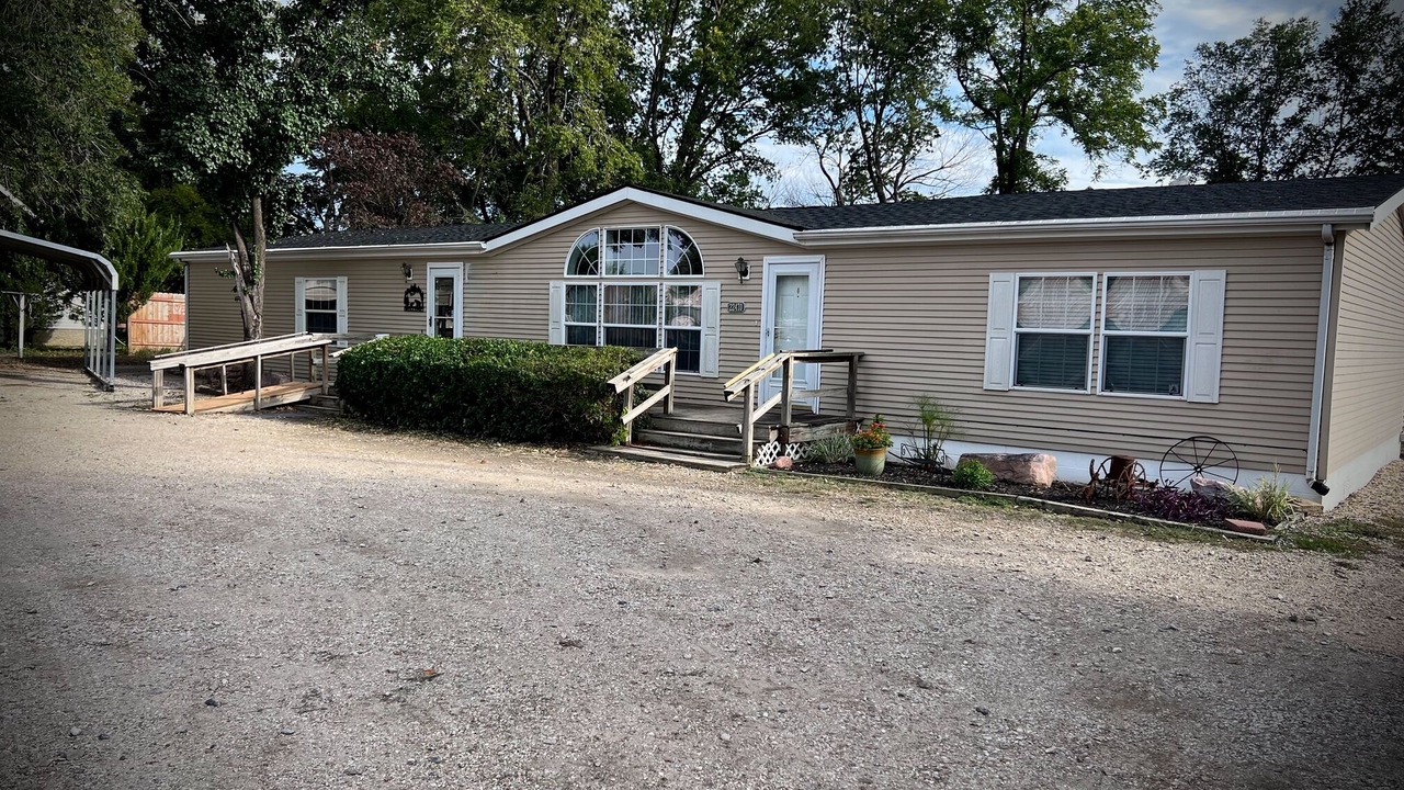 Photo of Outdoor in Paxico