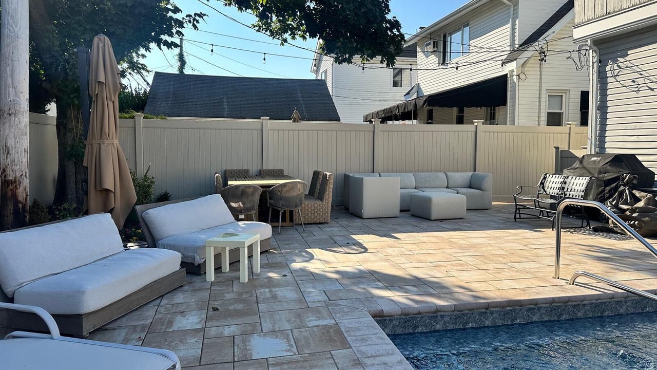 Photo of Patio Balcony in Long Beach