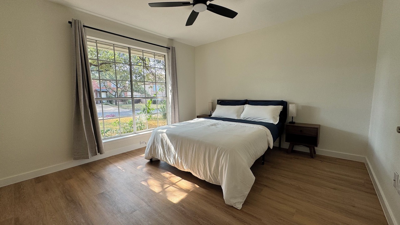 Photo of Bedroom in McNeil