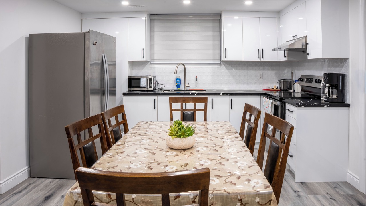 Photo of Kitchen in Middlesex Centre