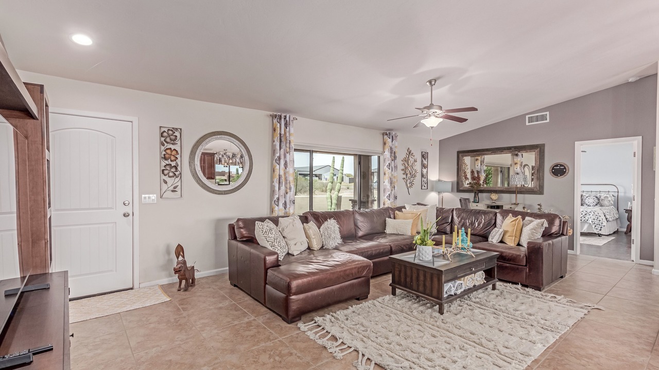 Photo of Livingroom in Rio Verde Foothills