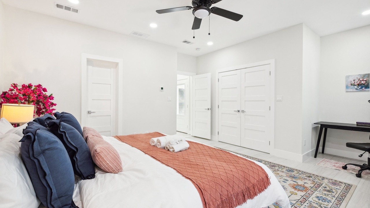 Photo of Bedroom in West Dallas