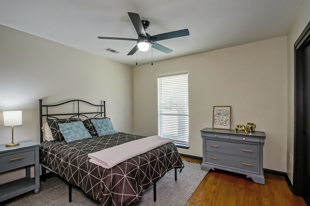 Photo of Bedroom in Park Forest - LA North